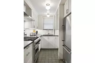 140 E 28th St, New York City, NY 10016 - Photo 5