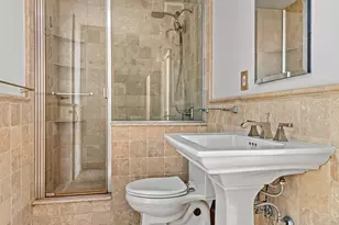 245 E 54th St, New York, NY 10022 - Photo 7