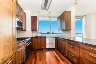 640 W 237th St, New York City, NY 10463 - Photo 9