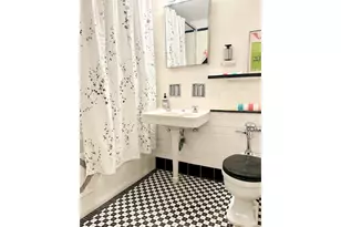 410 W 24 St, New York City, NY 10011 - Photo 9