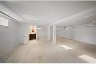 173-73 Croydon Road, New York City, NY 11432 - Photo 15