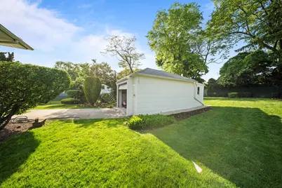 173-73 Croydon Road, New York City, NY 11432 - Photo 19