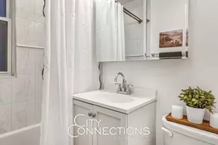 223 E 50th St, New York City, NY 10022 - Photo 7