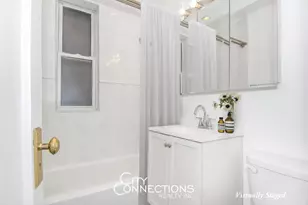 223 E 50th St, New York City, NY 10022 - Photo 5