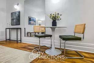 223 E 50th St, New York City, NY 10022 - Photo 3