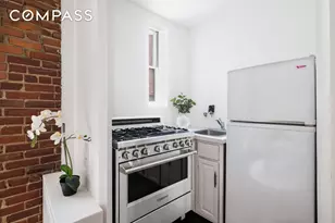 15 Jones St, New York City, NY 10014 - Photo 5