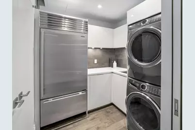 2112 Broadway #7/8BT, New York City, NY 10023 - Photo 11