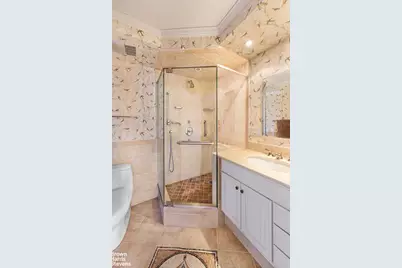 137 E 36th Street #7K, New York City, NY 10016 - Photo 23