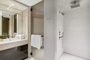 685 5th Ave, New York City, NY 10022 - Photo 7