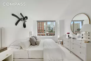 212 Warren St, New York City, NY 10282 - Photo 7