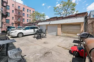 445 E 95th St, New York City, NY 11212 - Photo 3