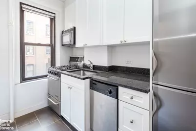 235 W End Avenue #3C, New York City, NY 10023 - Photo 5