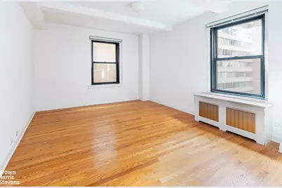 235 W End Avenue #3C, New York City, NY 10023 - Photo 9