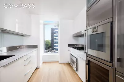 400 E 67th Street #7G, New York City, NY 10065 - Photo 3