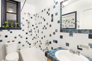 226 E 12th St, New York City, NY 10003 - Photo 5