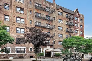 130 Bay Ridge Pkwy, New York City, NY 11209 - Photo 13