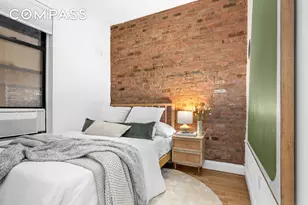 131 Thompson St, New York City, NY 10012 - Photo 5