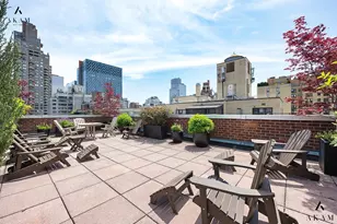 310 E 70th St, New York City, NY 10021 - Photo 9