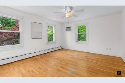 551 Minnieford Avenue, New York City, NY 10464 - Photo 13
