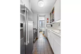 245 E 93rd St, New York City, NY 10128 - Photo 9