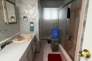 10567 Flatlands 7th St, New York City, NY 11236 - Photo 9