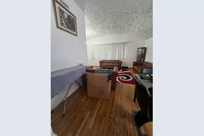 10567 Flatlands 7th Street, New York City, NY 11236 - Photo 5