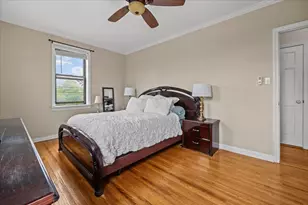 128-19 Newport Ave, New York City, NY 11694 - Photo 9