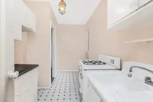 3215 Netherland Ave, New York City, NY 10463 - Photo 7