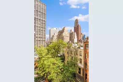 150 E 72nd Street #6S, New York City, NY 10021 - Photo 21