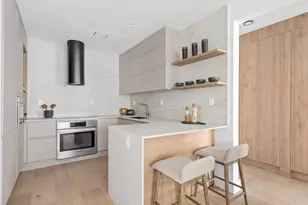 1025 Pacific St, New York City, NY 11238 - Photo 3