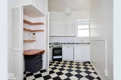 4 E 82nd Street #3R, New York City, NY 10028 - Photo 3