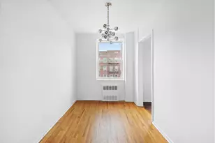 400 E 17th St, New York City, NY 11226 - Photo 9