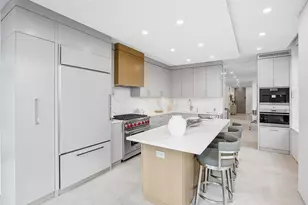 422 E 72nd St, New York City, NY 10021 - Photo 19