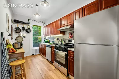 545 10th Street, New York City, NY 11215 - Photo 3