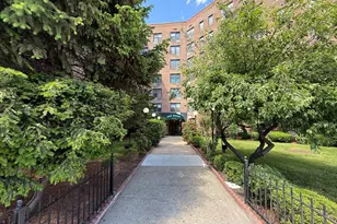 10025 Queens Blvd, New York City, NY 11375 - Photo 7