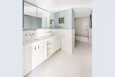 200 E 66th Street #E307, New York City, NY 10065 - Photo 11