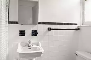 35-47 80th St, New York City, NY 11372 - Photo 9