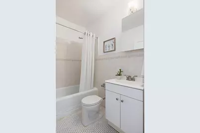 240 E 24th Street #2H, New York City, NY 10010 - Photo 5