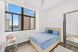 310 E 46th St, New York City, NY 10017 - Photo 5