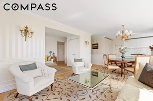 322 W 57th St, New York City, NY 10019 - Photo 3