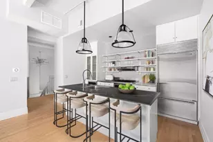 30 Main St, New York City, NY 11201 - Photo 5