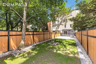 1050 Sterling Place, New York City, NY 11213 - Photo 13