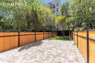 1050 Sterling Pl, New York City, NY 11213 - Photo 15