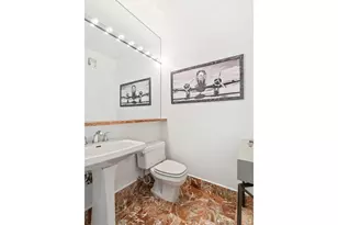 245 E 93rd St, New York, NY 10128 - Photo 11