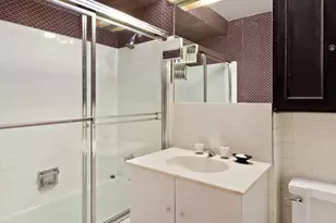 1025 5th Ave, New York City, NY 10028 - Photo 5