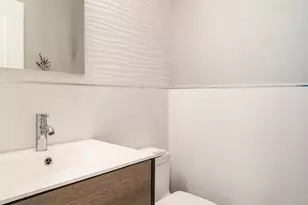 530 E 72nd St, New York City, NY 10021 - Photo 13