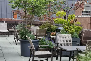 205 W 57th St, New York City, NY 10019 - Photo 15