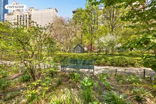 22 Gramercy Pk S, New York City, NY 10003 - Photo 21