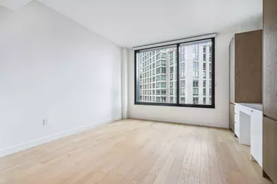 45-30 Pearson Street #6F, New York City, NY 11101 - Photo 3