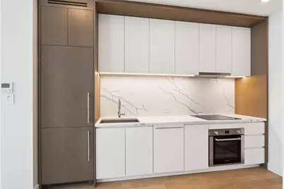 45-30 Pearson Street #6F, New York City, NY 11101 - Photo 5